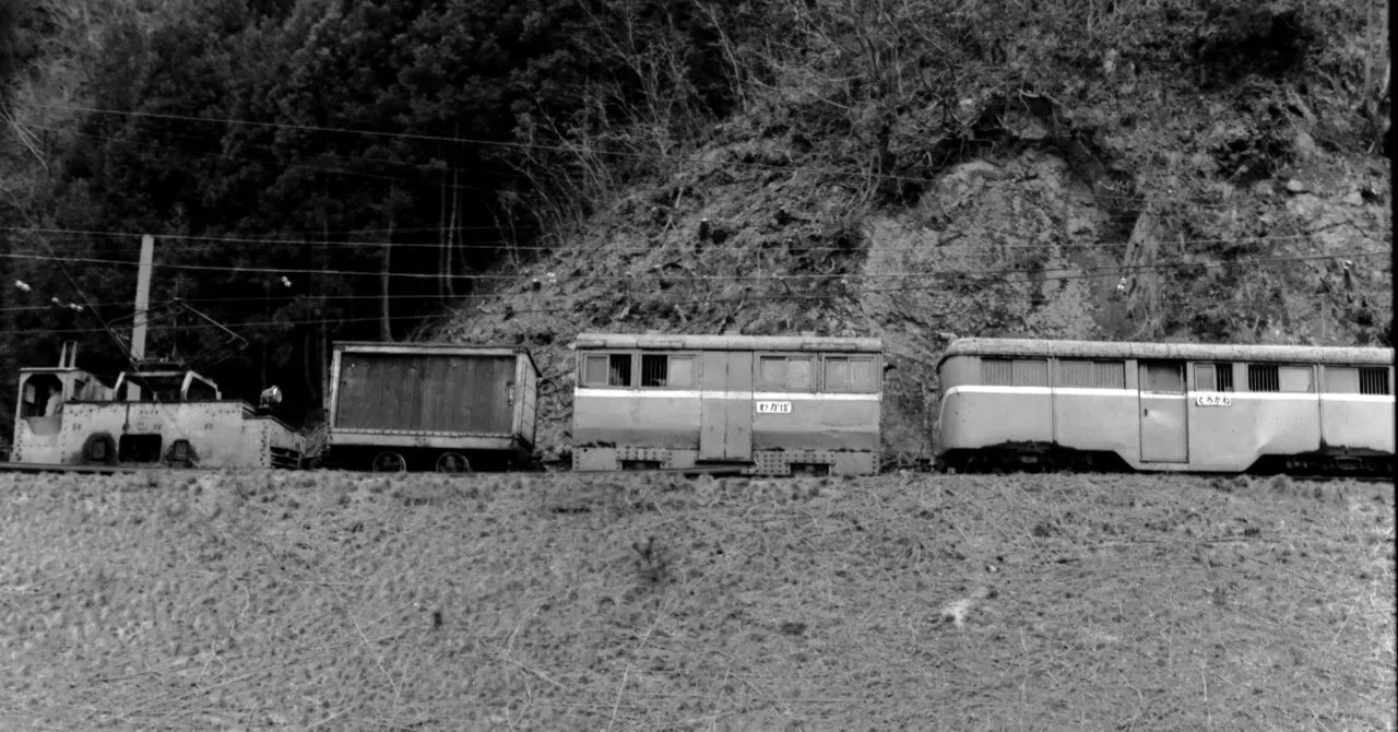 明延鉱山鉄道 モデルワーゲン 明延の基本編成+明延のくろがね