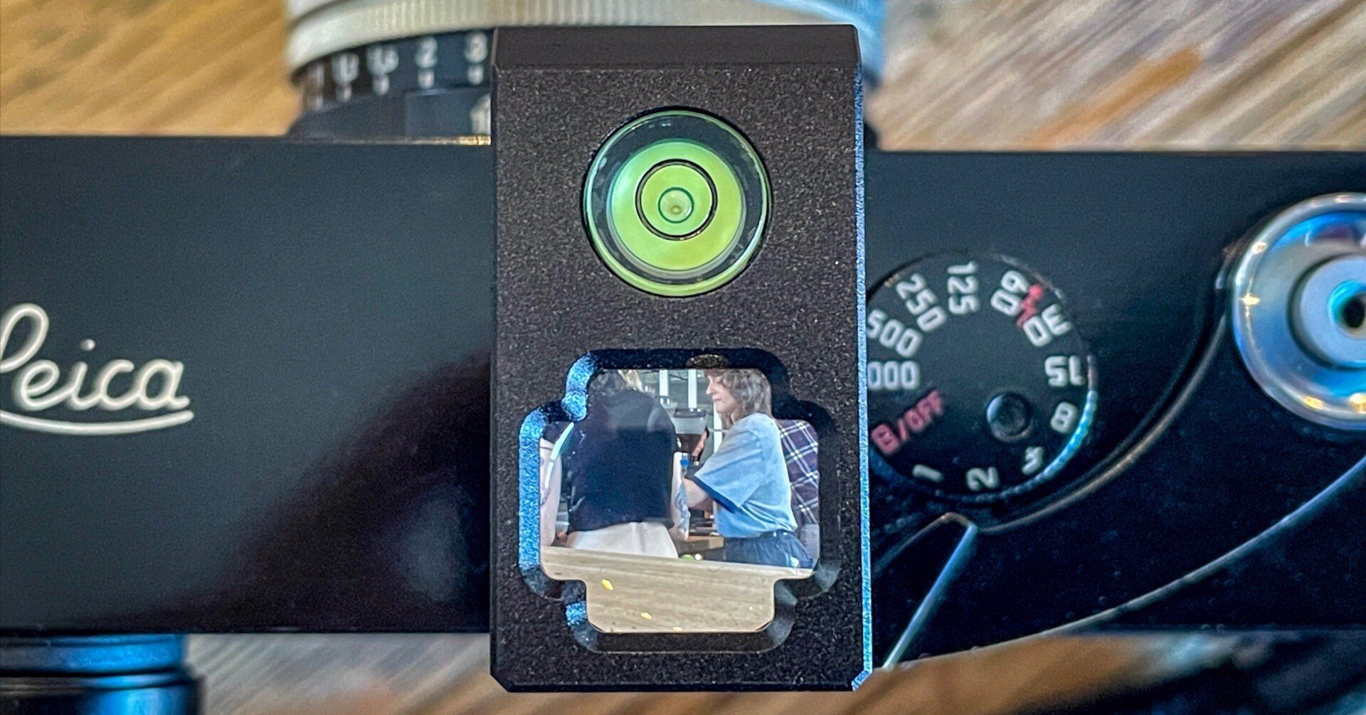 Universal Waist Level Viewfinderを買ってみた（散財）｜MOJA MOJA