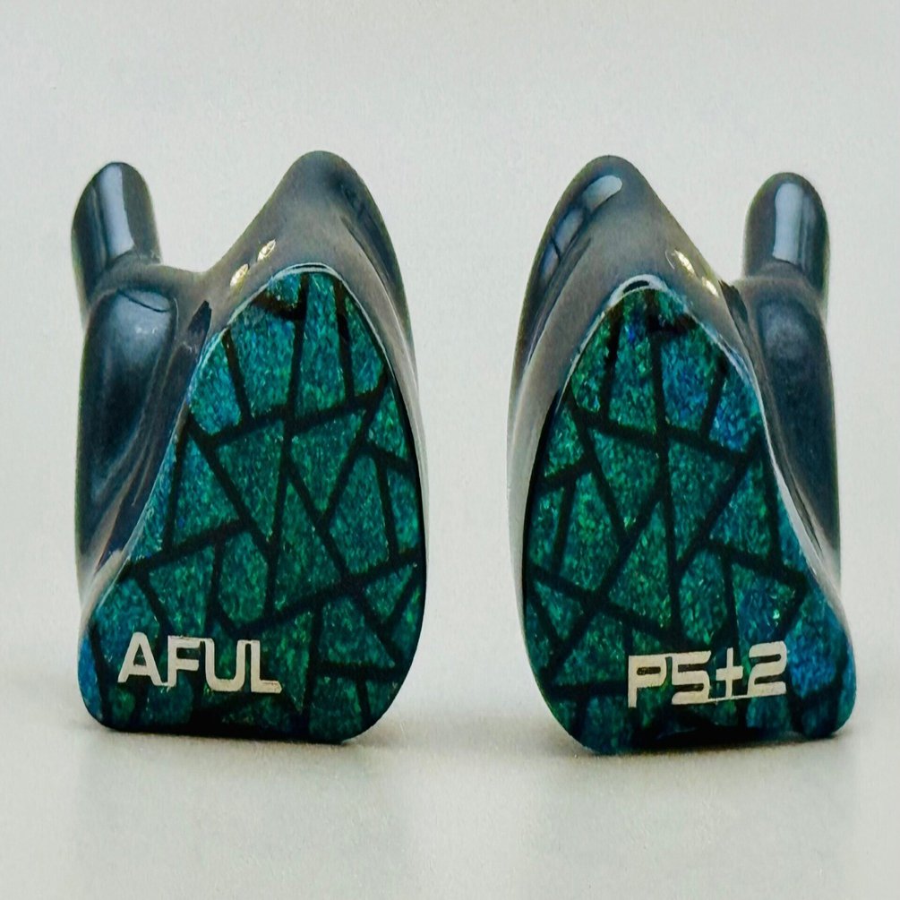 AFUL performer5+2/4.4mmバランスver AFUL Performer 5+2 (Performer7)のレビュー｜ラルフ・ヒンクリー