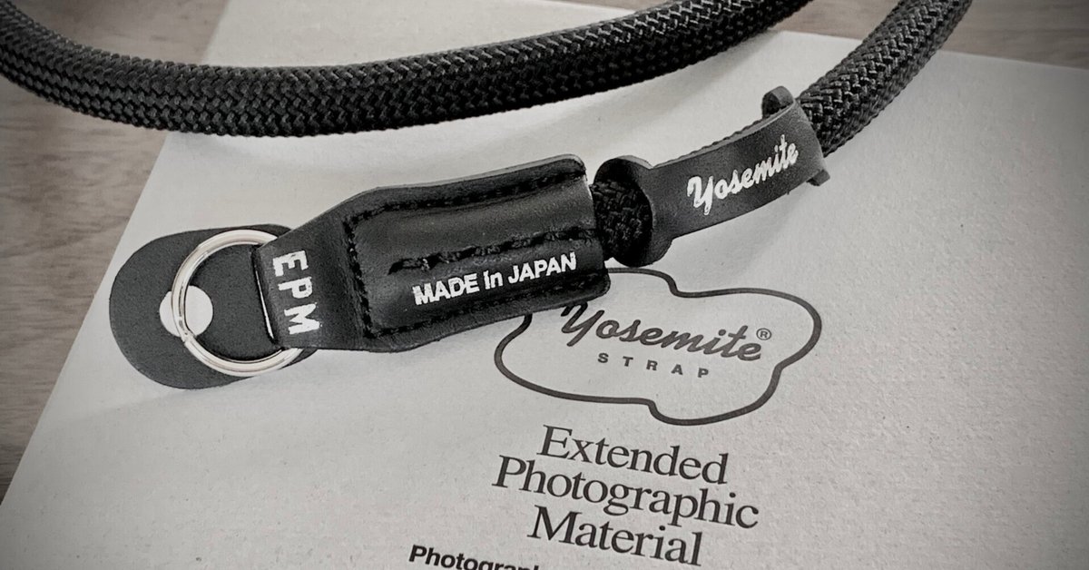 YOSEMITE カメラストラップ ヨセミテ ミリタリー 安く カーキ