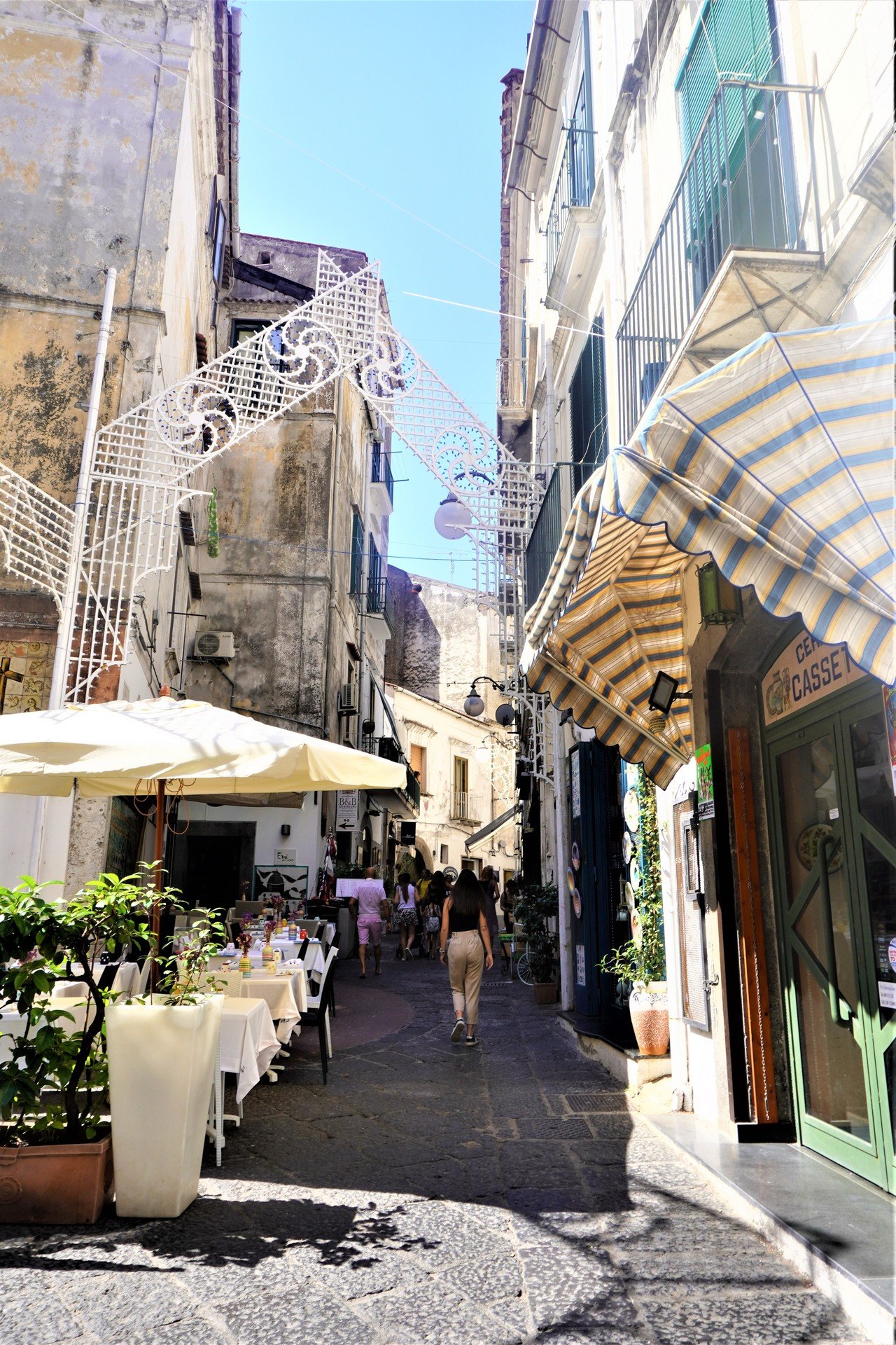 海をイメージするお皿たち｜食の工房オフィスアルベロ【イタリア料理