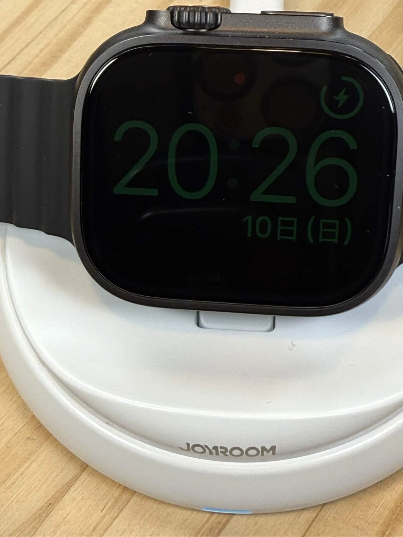 Apple Watch ultra2ブラックチタンモデル充電事情｜Kazuhiko
