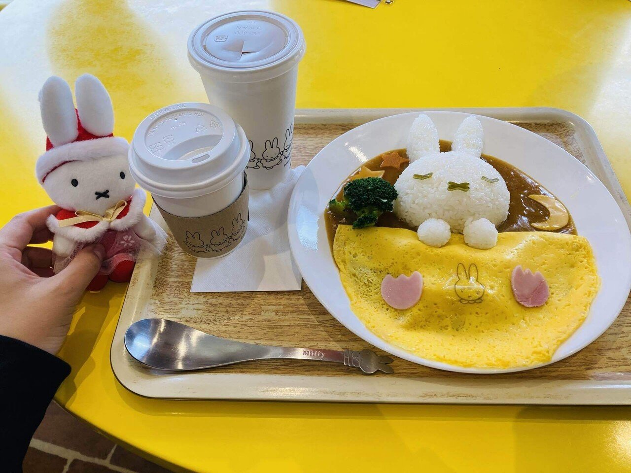 ハウステンボス探訪記-ナインチェカフェ編-｜ふにー