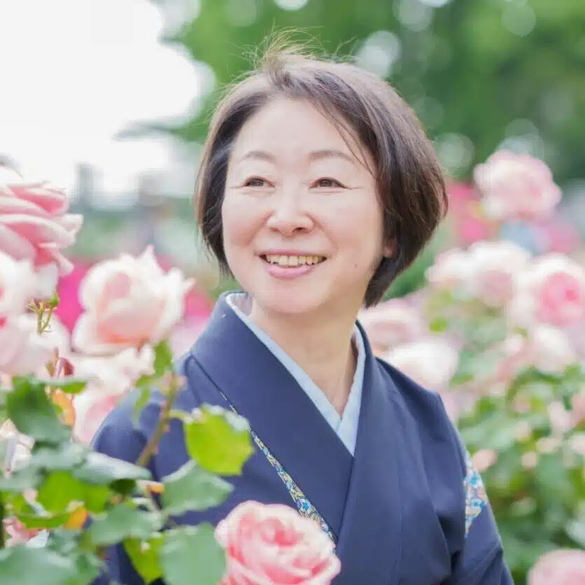 冠木友紀子/白雪亭りんご（通訳の先生・日英落語愛好家）