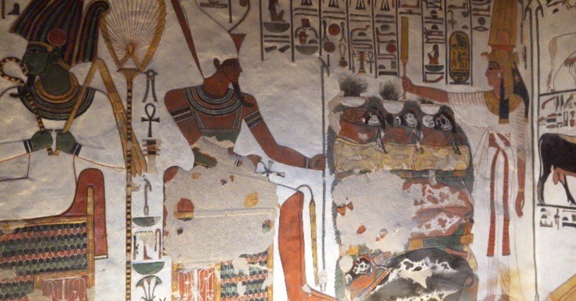 古代エジプトの王妃たち - ネフェルタリの壮麗な墓に見る王妃の力