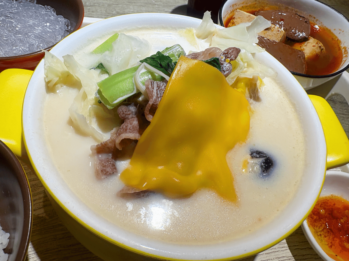 台湾旅行記【12MINI快煮鍋】松山区 チェーン店一人鍋 #8｜K