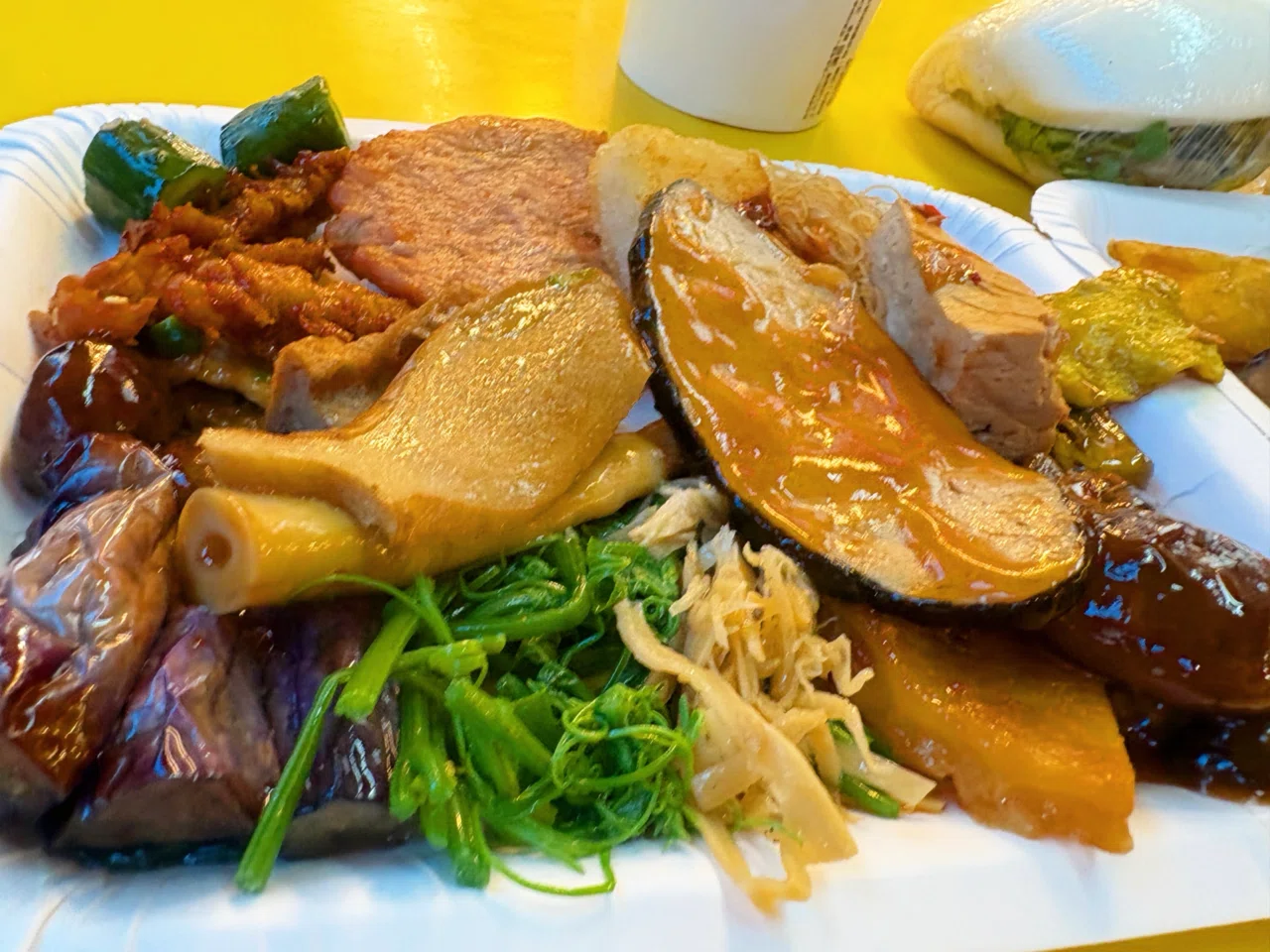 Taiwan Travelogue [San Lai Vegetarian Restaurant] Zhongzheng District ...