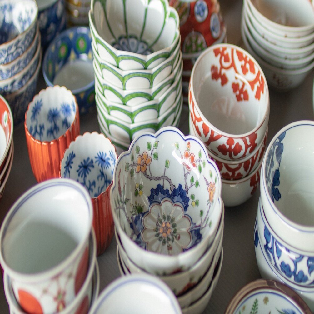 源右衛門窯　食器セット各二客✕11種揃　美品です 源右衛門窯 染付唐草文 組皿 器 食器 うつわ 和食器 皿 スープ 鉢 小鉢