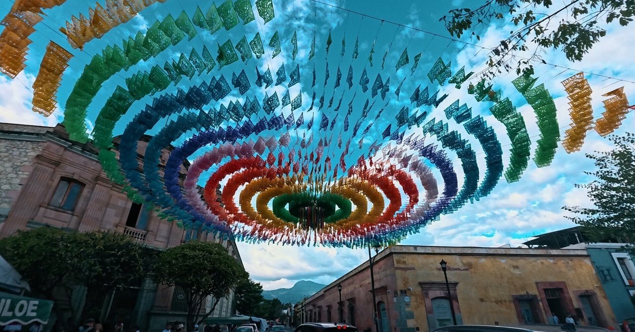 オアハカで伝統的な死者の日を体験！メキシコシティ、グアナフアトも