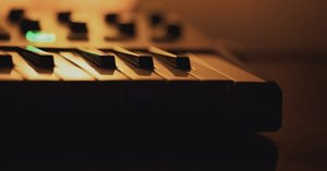 いろいろと使ってみて辿り着いたビートメイク機材。｜YKBeats