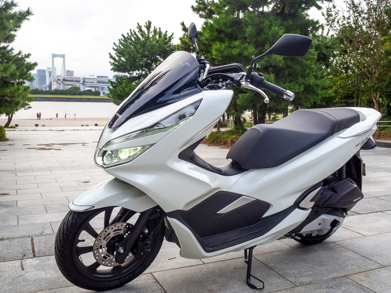 ホンダ Pcxの魅力を徹底解剖 Neoriders Project Note ホンダ Pcxの魅力を徹底解剖 Neoriders Project Note