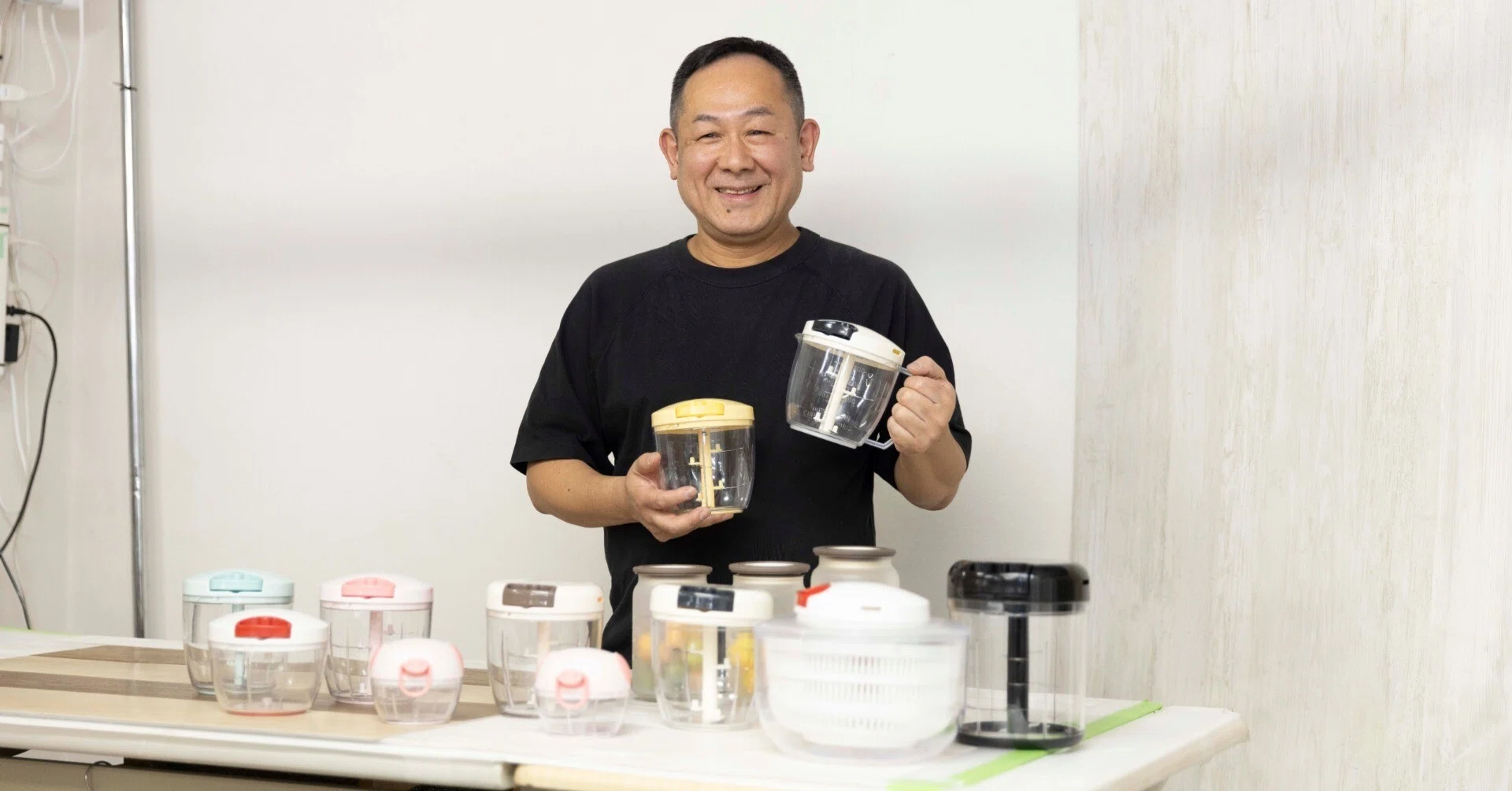 みじん切り大革命！ぶんぶんチョッパーを開発したあの人に、お礼を伝え 