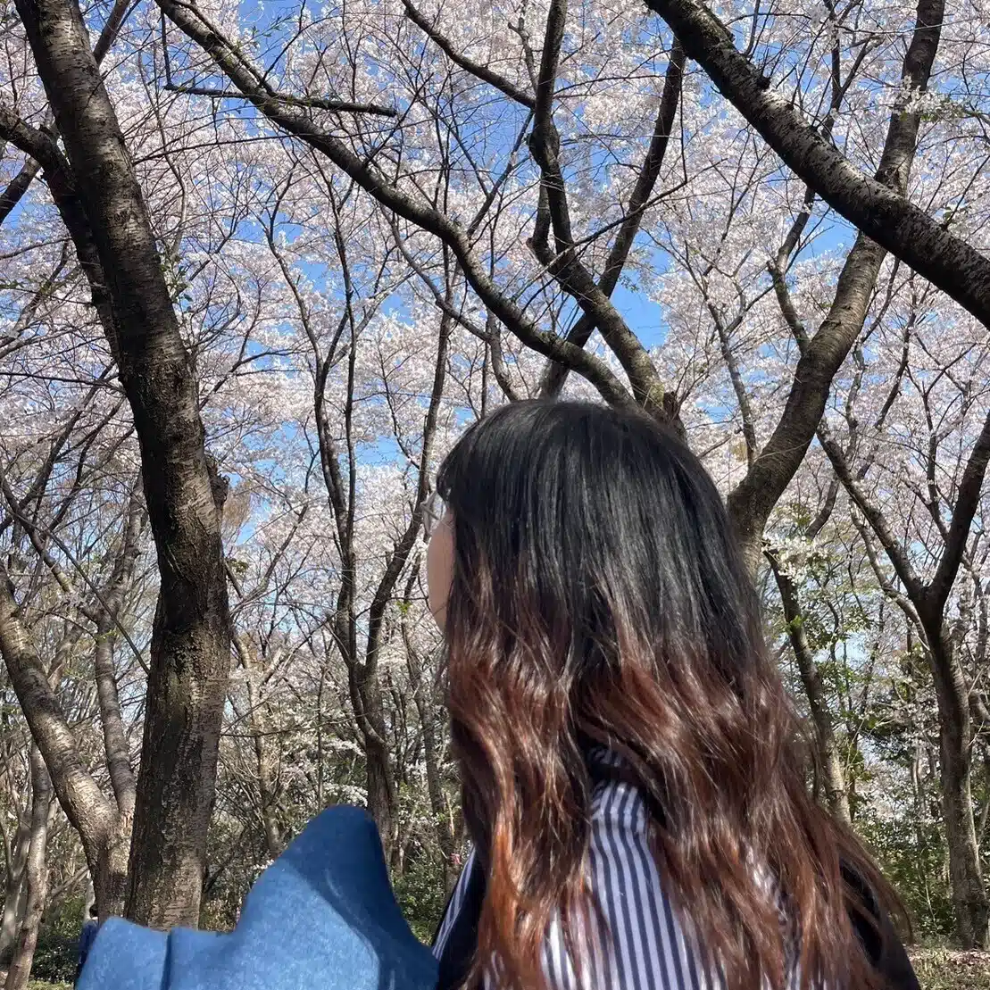まる。