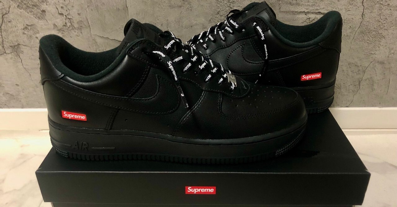 最強コラボ シュプリーム × ナイキ AIR FORCE1 スニーカー 最強コラボ シュプリーム × ナイキ AIR FORCE1 スニーカー