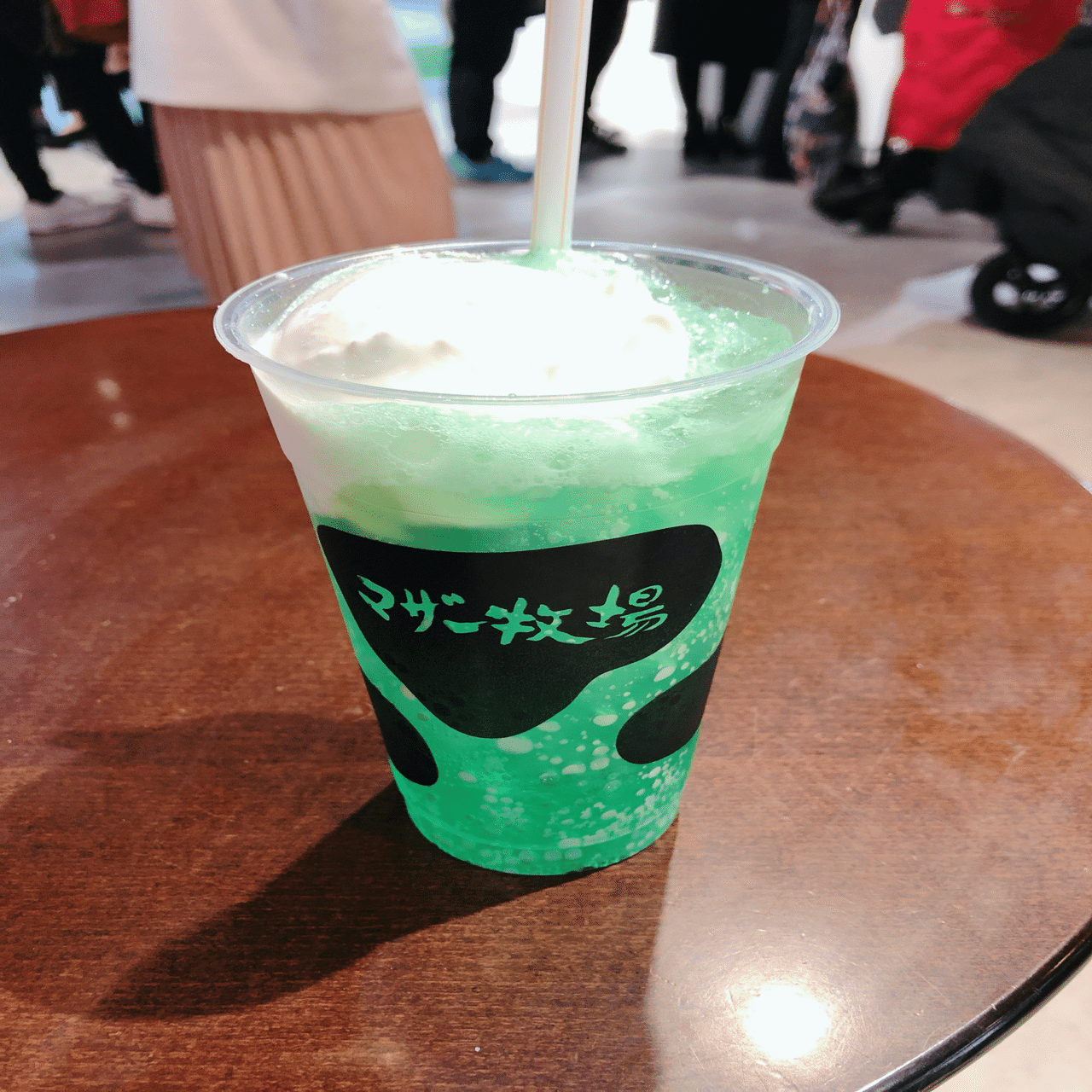 クリームソーダ【東京】｜ざわ(藍沢未羽)