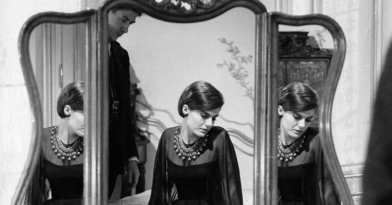 去年マリエンバートで・不滅の女 (1969年) 去年マリエンバートで・不滅の女 (1969年) | アラン・ロブ