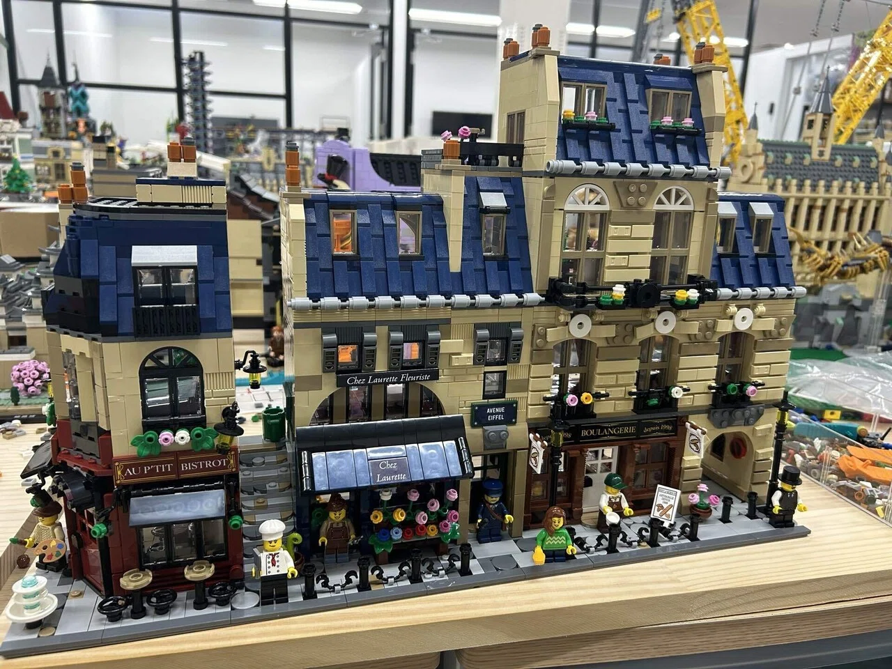 LEGO 910032 パリの街並み｜YOSHINANI, Inc.（よしなに）