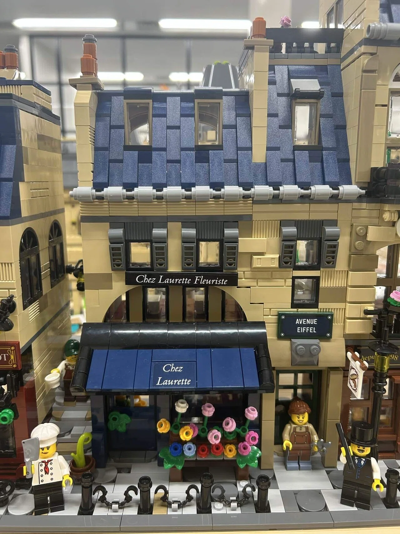 ▻ Review : LEGO Bricklink レゴ 910032 パリの街並み ブリック