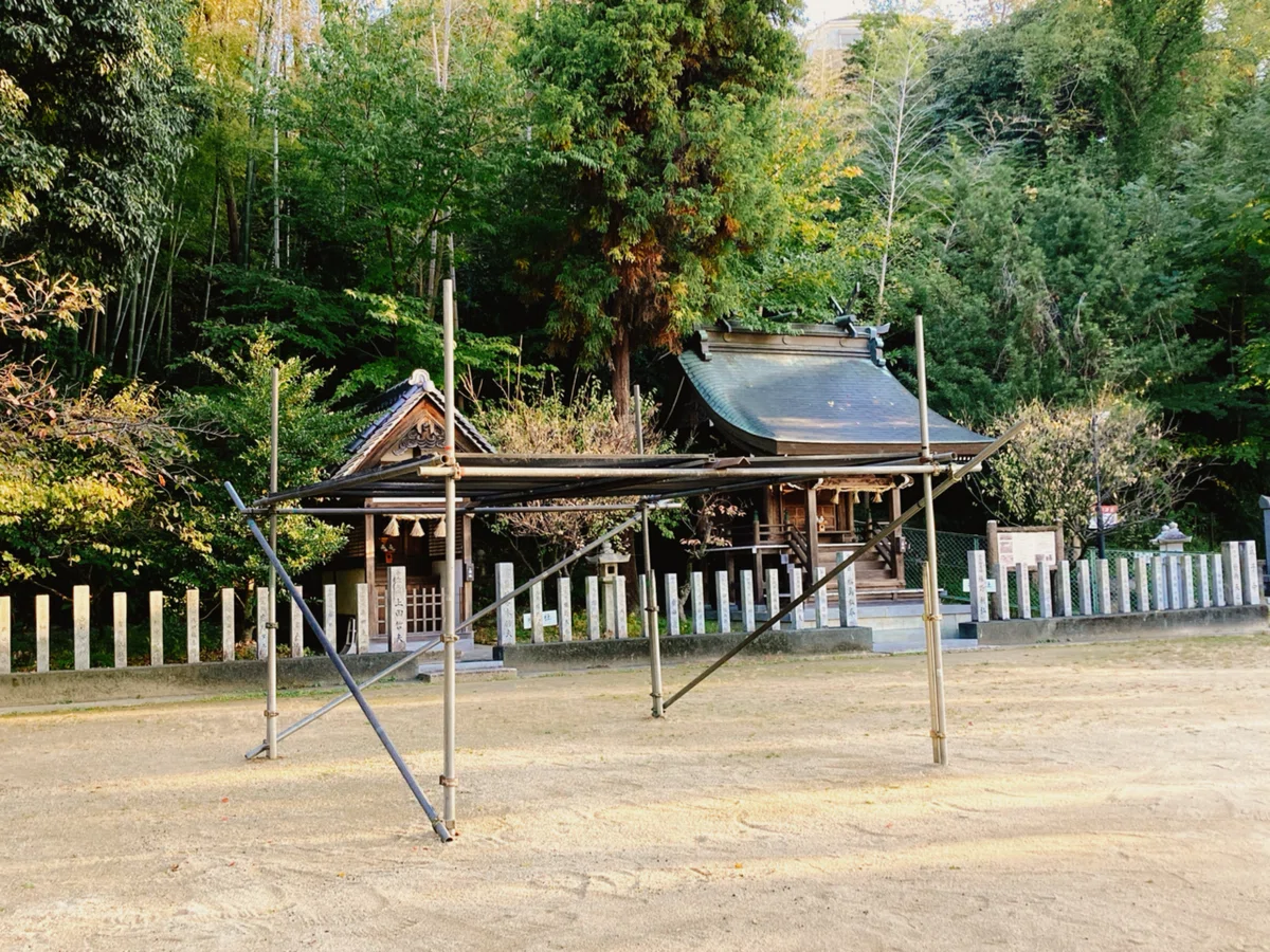 These days, I feel that [Morning Shrines] hold incredible power. [3 ...