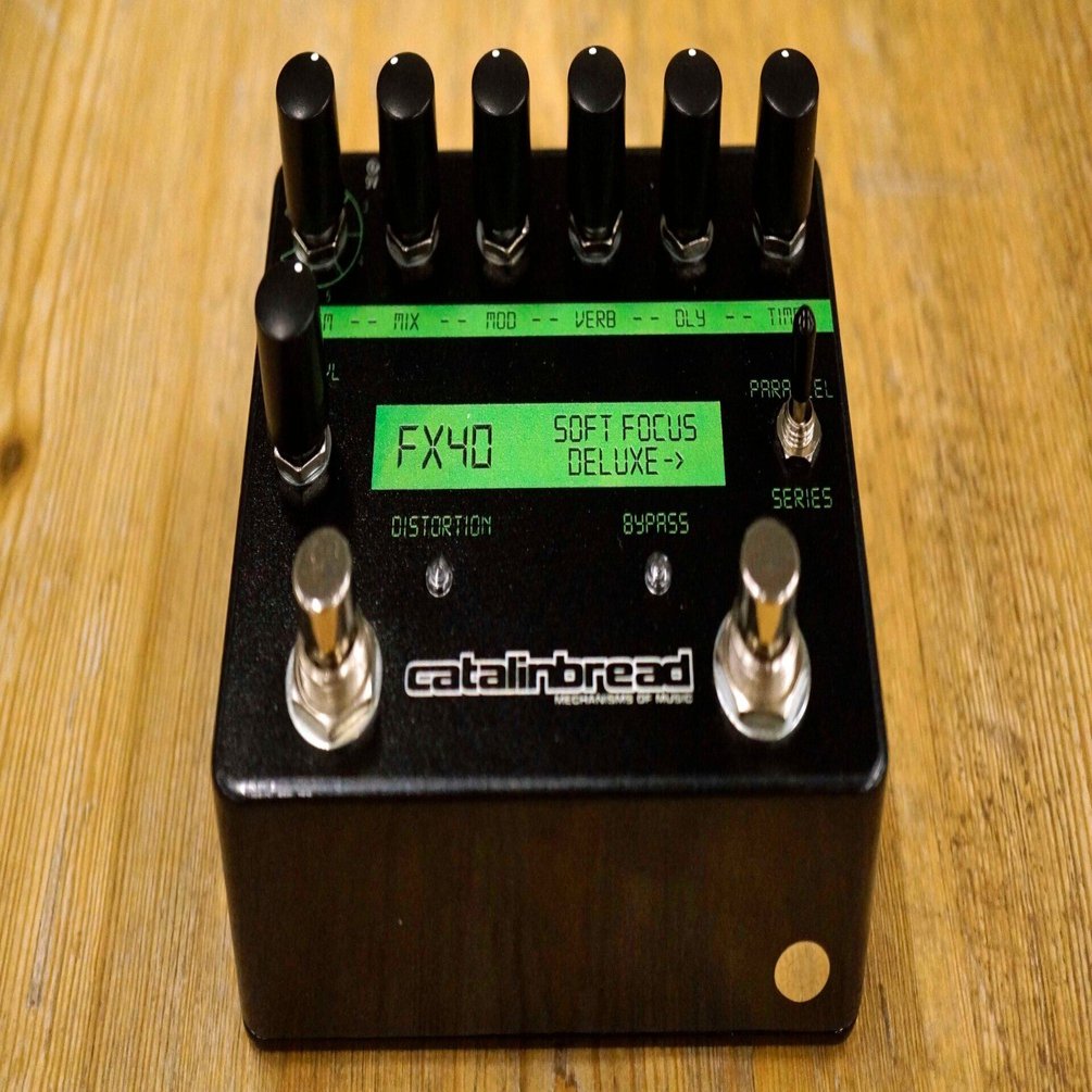 まさにシューゲイザーペダル！ディストーションも内蔵したCatalinbread