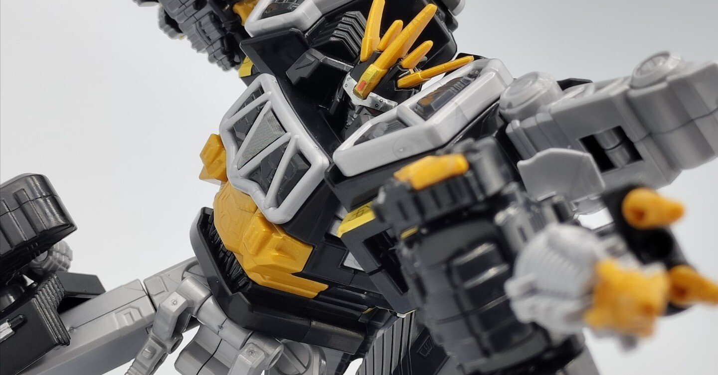 81e13a3700d40fa259fb6b8e95f051