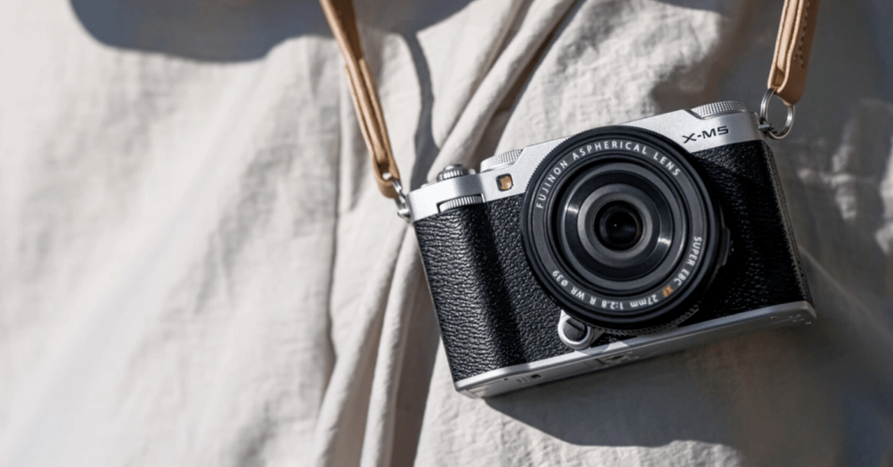 Fujifilm】X-E3本体 レンズ、ストロボ、予備バッテリー付き 【公式通販】