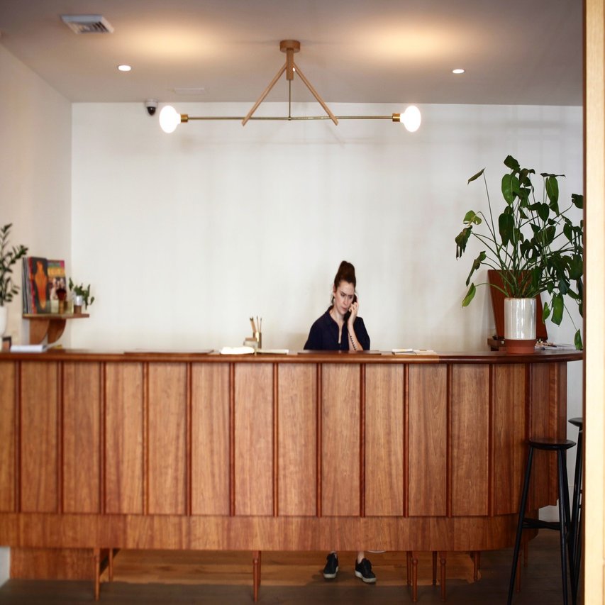 ホテルログ Rivertown Lodge Hudson Ny Nycから2時間かけてでもhudsonに行くべき理由 井澤 卓 Lobby Nephew Note