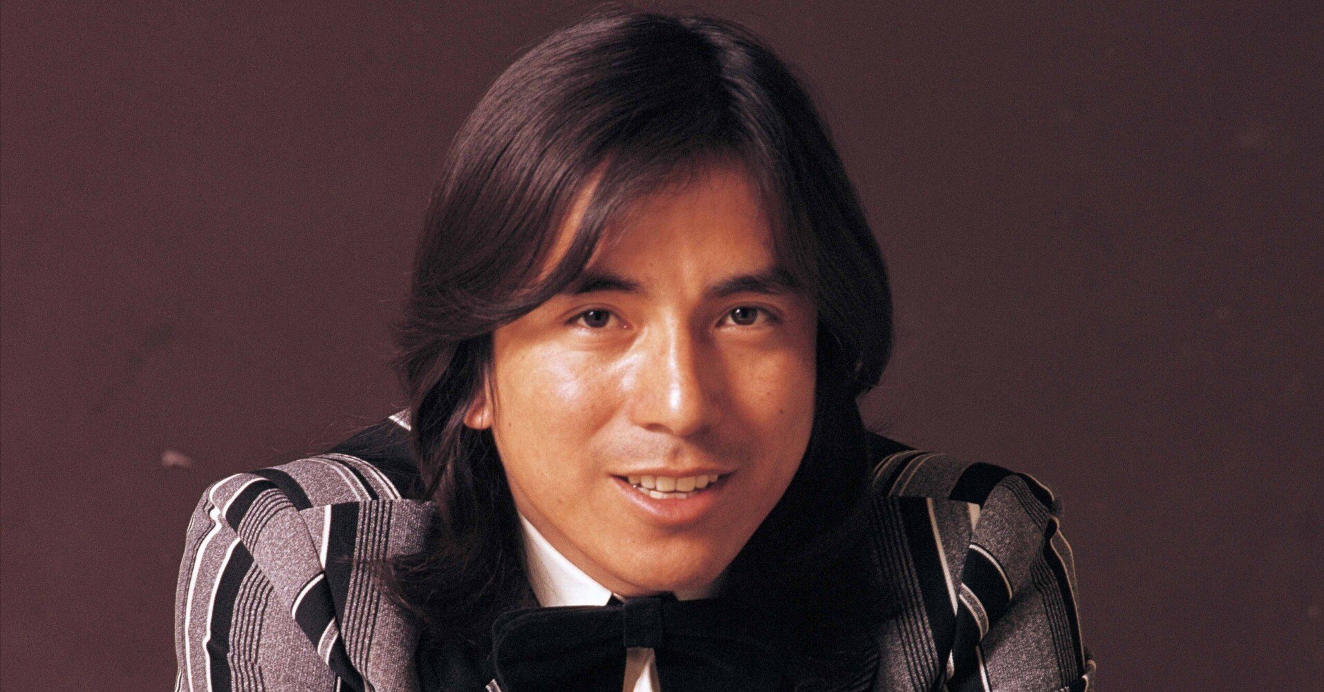 25 薔薇の戦争！？ 布施明「君は薔薇より美しい」｜Ken