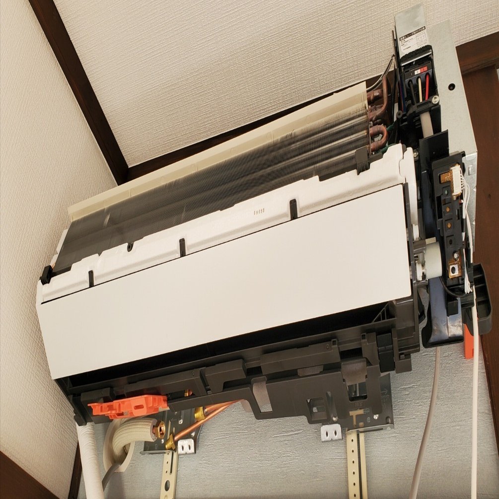 パナソニックエアコン 24モデルのF/Jシリーズ 初左配管｜有)越谷電器