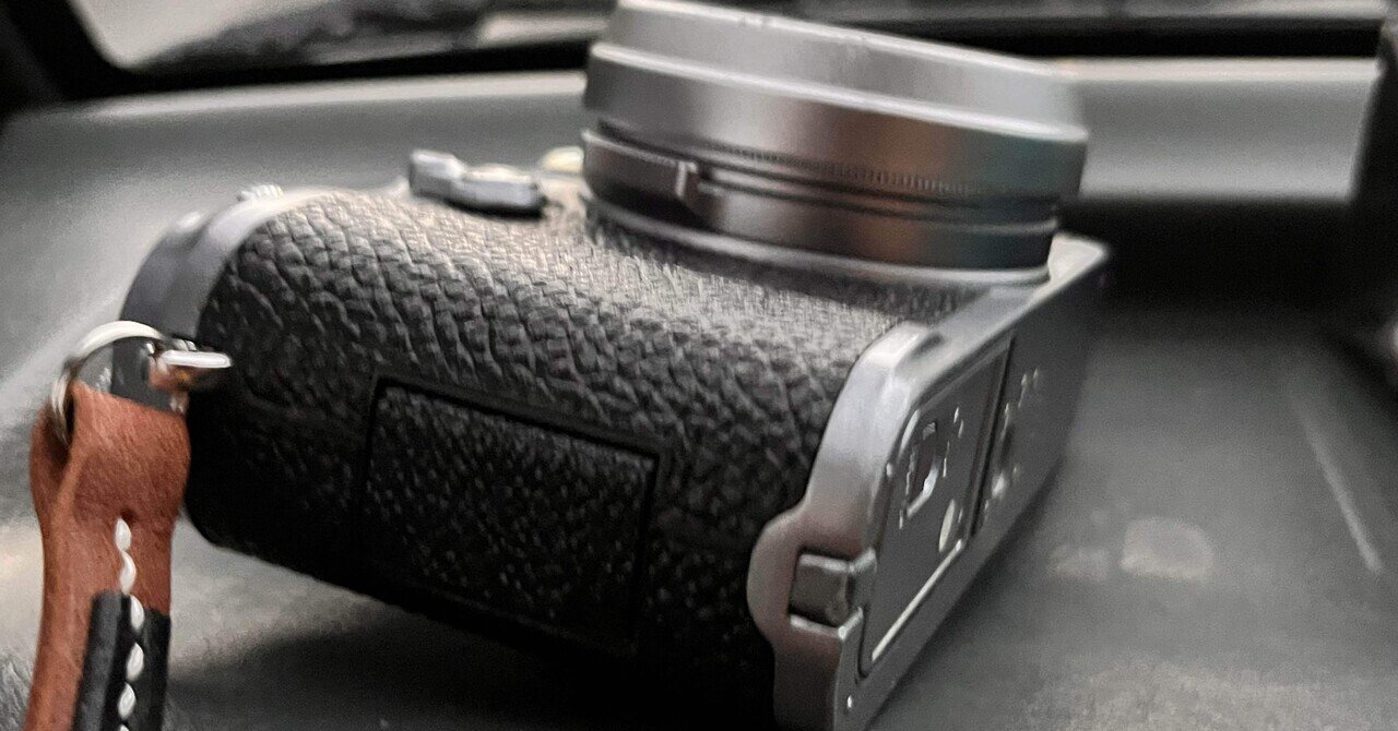 Leica X100 フィルムカメラ Photos: Leica M3 and Fujifilm X100 Side-By-Side | WIRED
