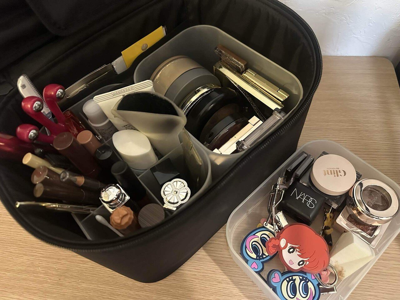 コスメボックス新調💄～断捨離するなら収納も見直したい✊～｜小谷