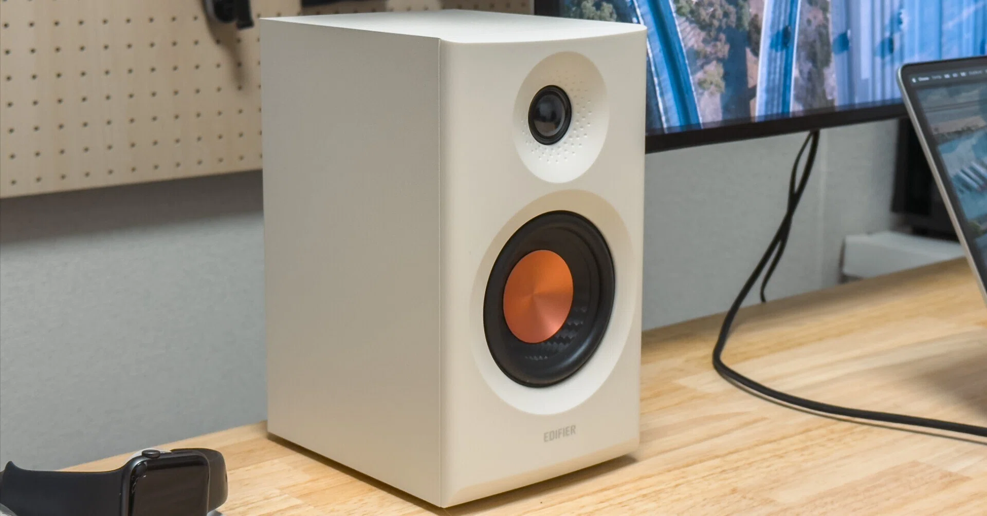 Edifier MR3 レビュー｜約1.5万円でもかなりの満足度！アプリで