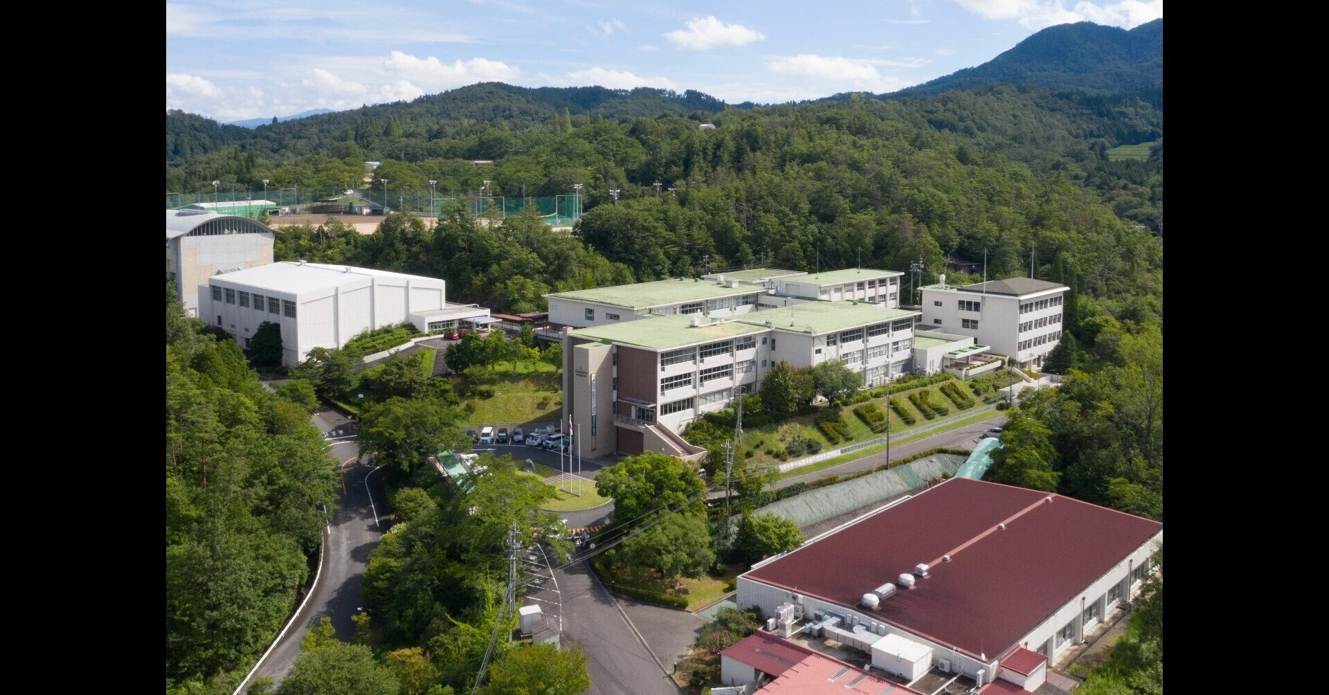 麗 澤 瑞浪 中学 高等 学校
