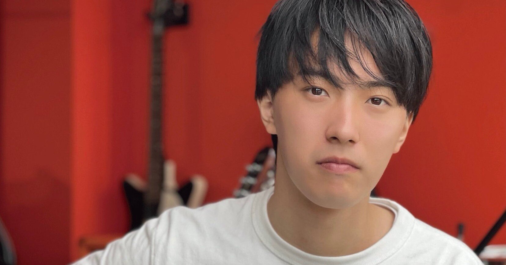 初めて見たMVはポールマッカートニー。4歳で楽器を始め、9歳でMTRを手