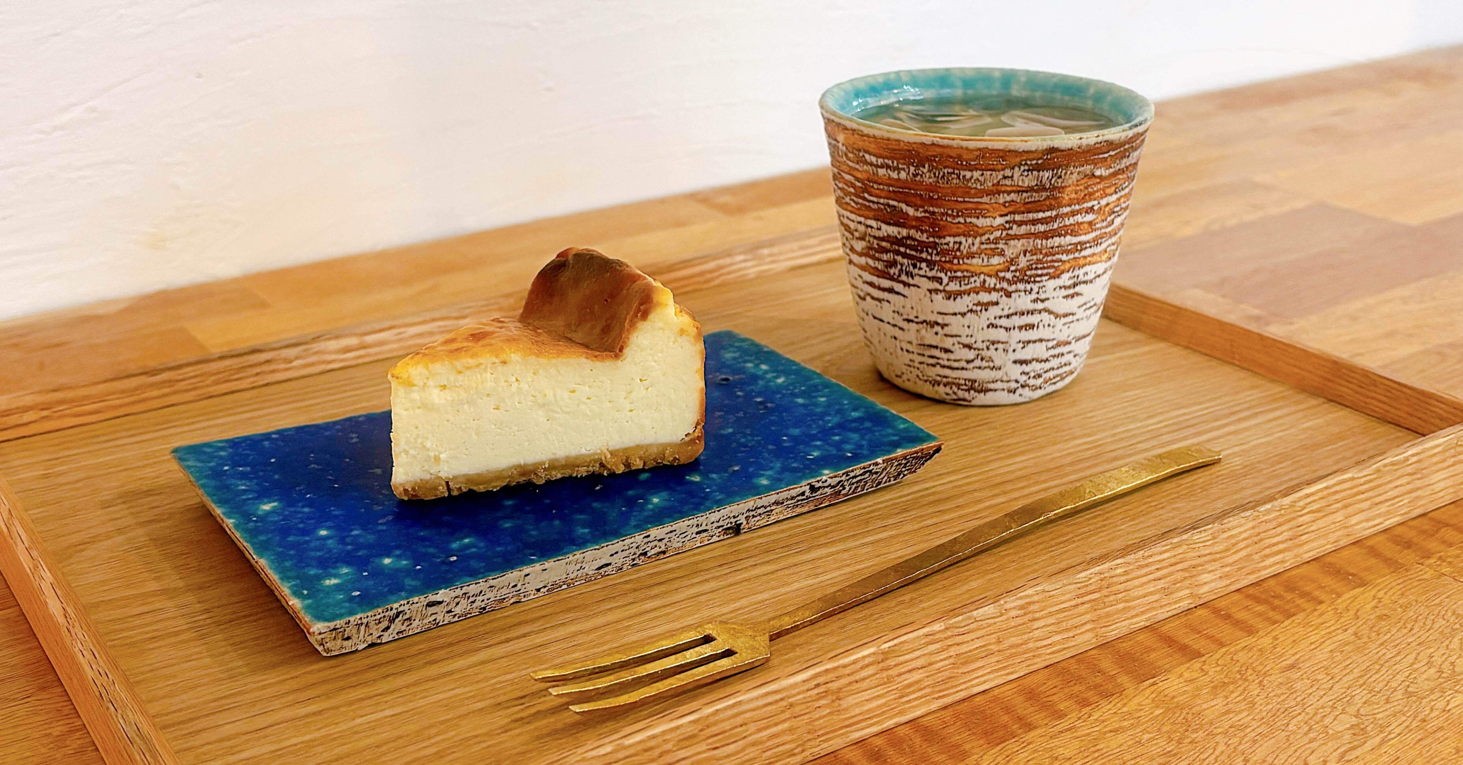 沖縄やちむん直径約26cmケーキスタンドにも！可愛い色合い！！ 沖縄やちむん直径約26cmケーキスタンドにも！可愛い色合い！！