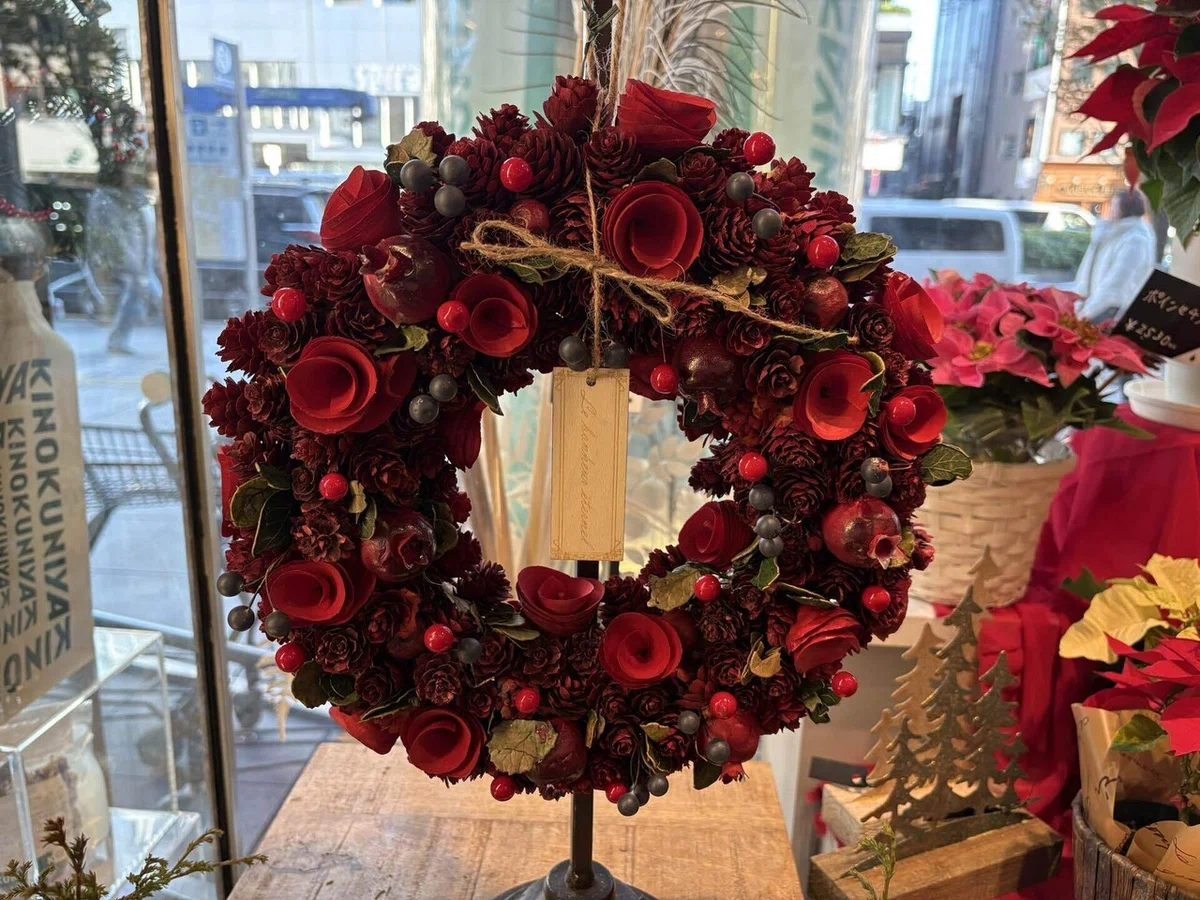 クリスマスリース27cm フレッシュ 木の実 リース 荒削り