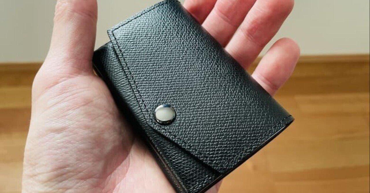 abrAsus アブラサス 小さい財布 黒 6年モノのabrAsus「小さい財布」と5