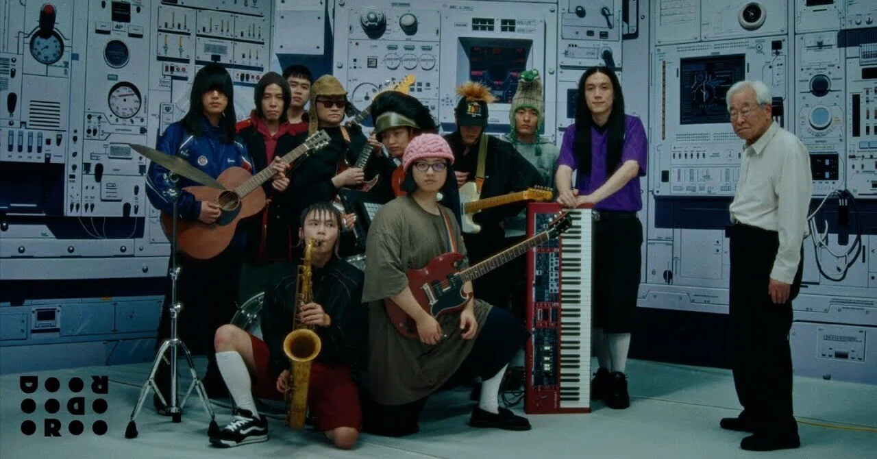 AAA by HYUKOH & Sunset Roller Coaster という稀有なプロジェクト