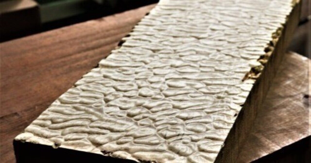 Premium Grade“キルテッド・メイプル”｜Freedom Custom Guitar