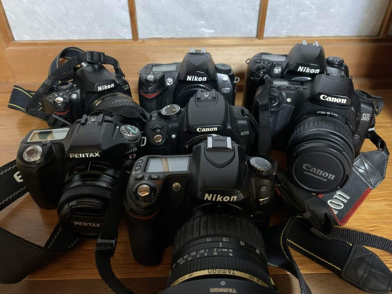 Nikon FM2 一眼レフカメラ +  70-210mmレンズ Nikon FM2 一眼レフカメラ + 70-210mmレンズ Amazon | Nikon