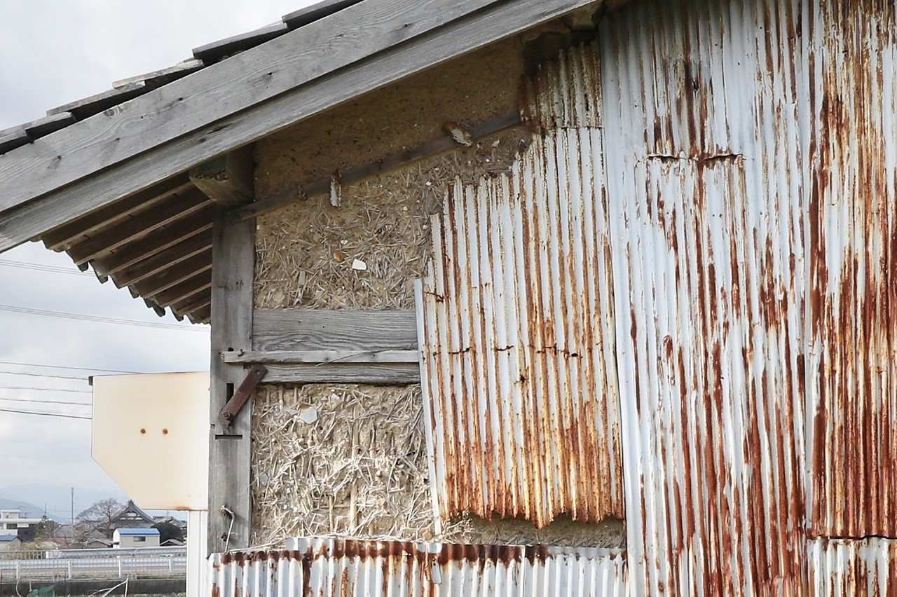 小屋に出会う2 小屋とトタン 遠藤 宏 Photographer Note 小屋に出会う2 小屋とトタン 遠藤 宏 Photographer Note