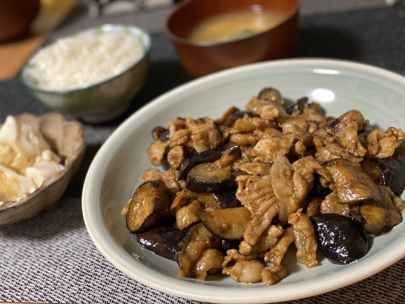11 27 たび家の晩御飯 豚肉とナス炒め わかめと豆腐の味噌汁 冷奴 ご飯 はぐくみ専門家 10冊超 絵本マイスター 100公園 制覇 Life Lighter Noter田平貴洋 Note 11 27 たび家の晩御飯 豚肉とナス炒め わかめと豆腐の味噌汁 冷奴 ご飯 はぐくみ専門家 10冊超 絵本マイスター 100公園 制覇 Life Lighter Noter田平貴洋 Note