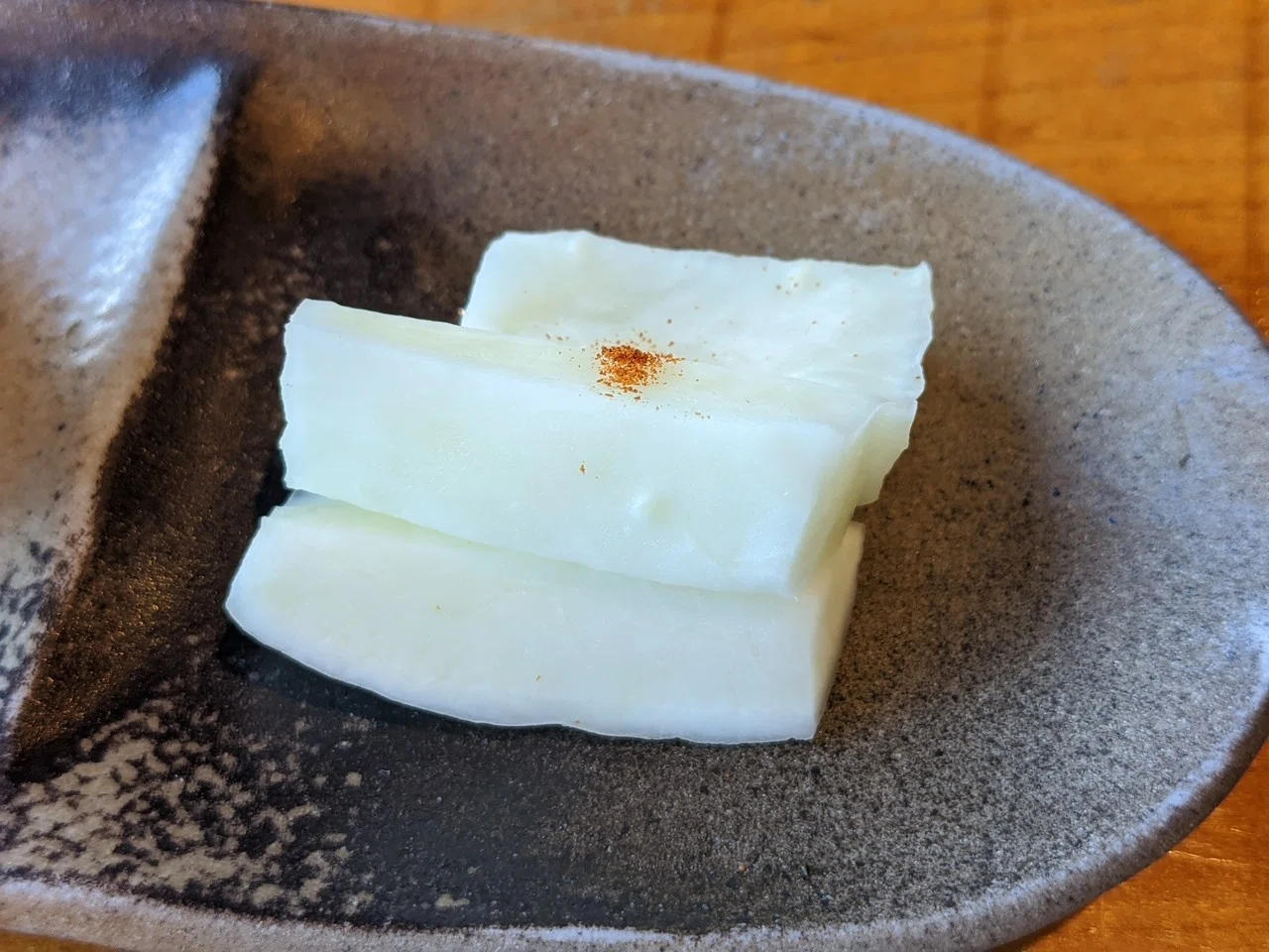 絶景と美味などんぶりを堪能！自然薯処 麦とろ童子 / 熱海 静岡｜横田