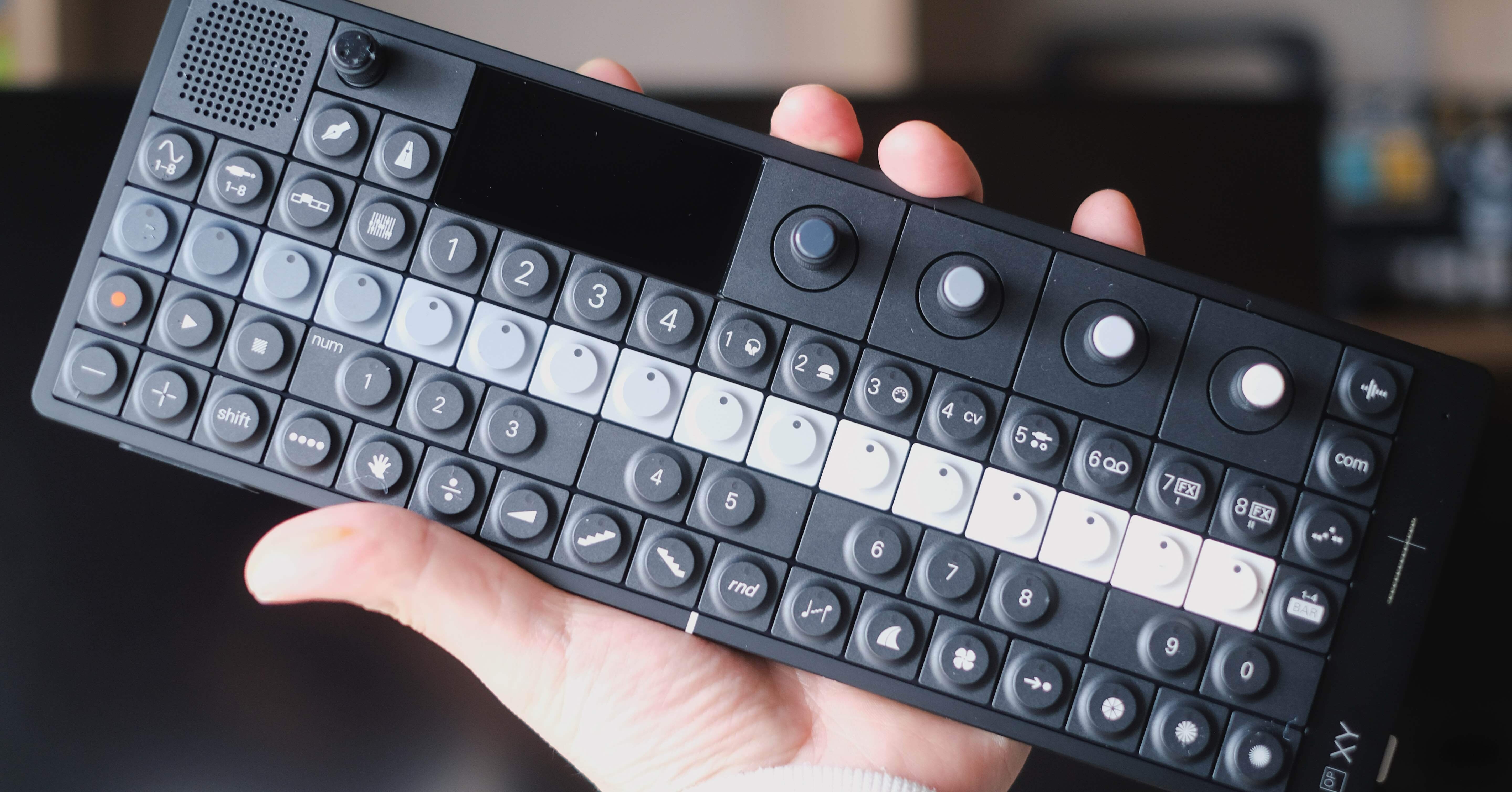 teenage engineering OP-XYレビュー#ファーストインプレ編｜htosaki