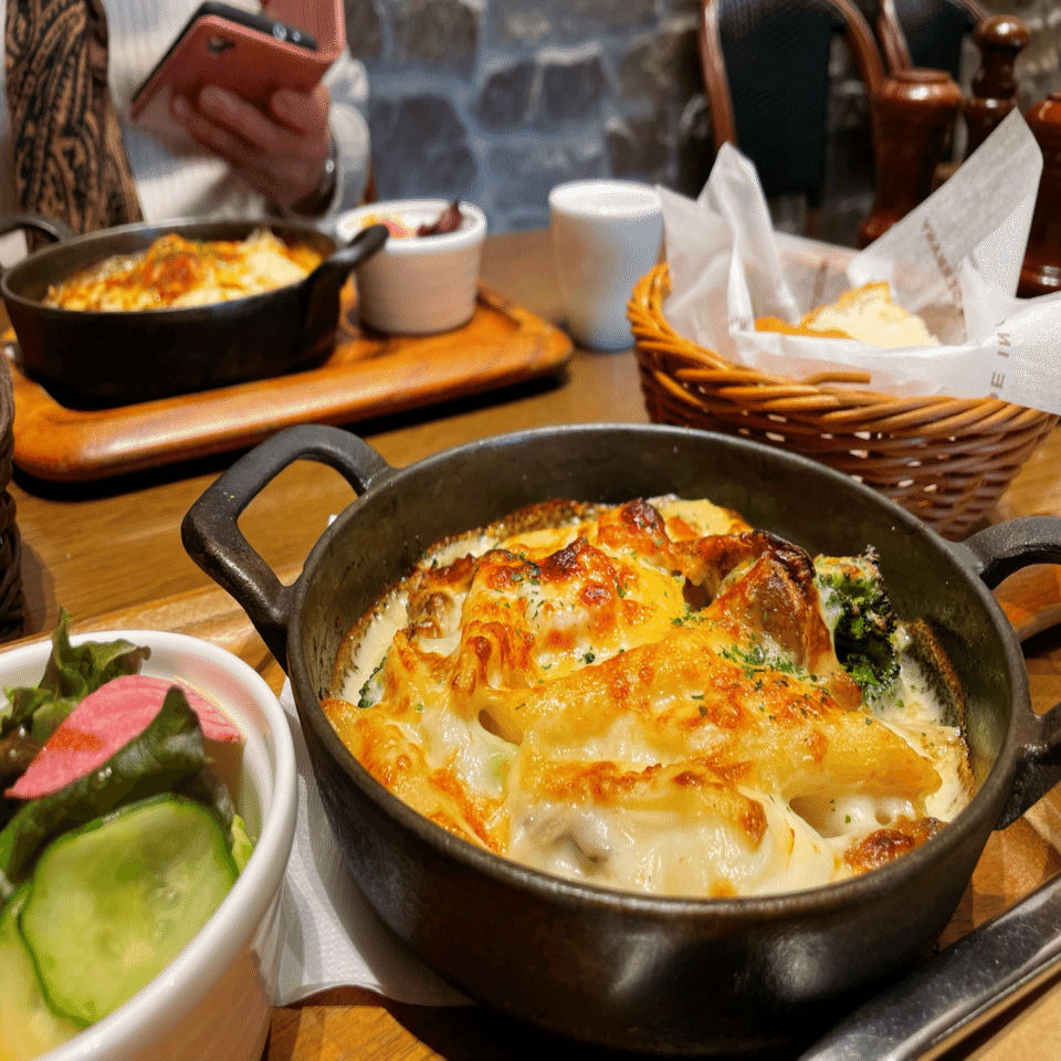 パリに暮らした荻須高徳 │ 荻須記念美術館とカフェタナカ｜あんにゃさん