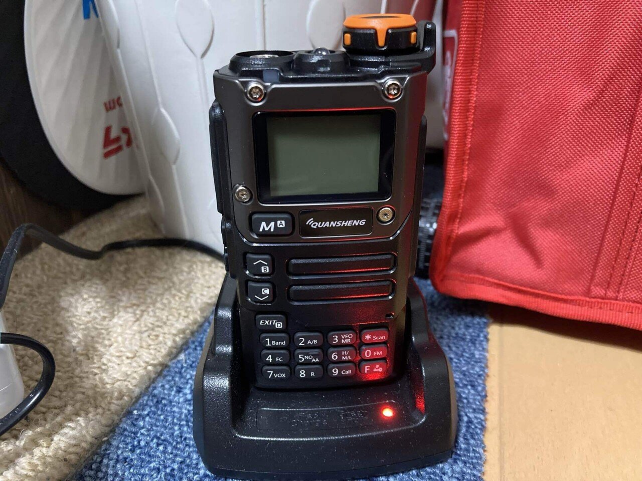 無線機】Quansheng UV-K6の広帯域受信機化｜ゆる写