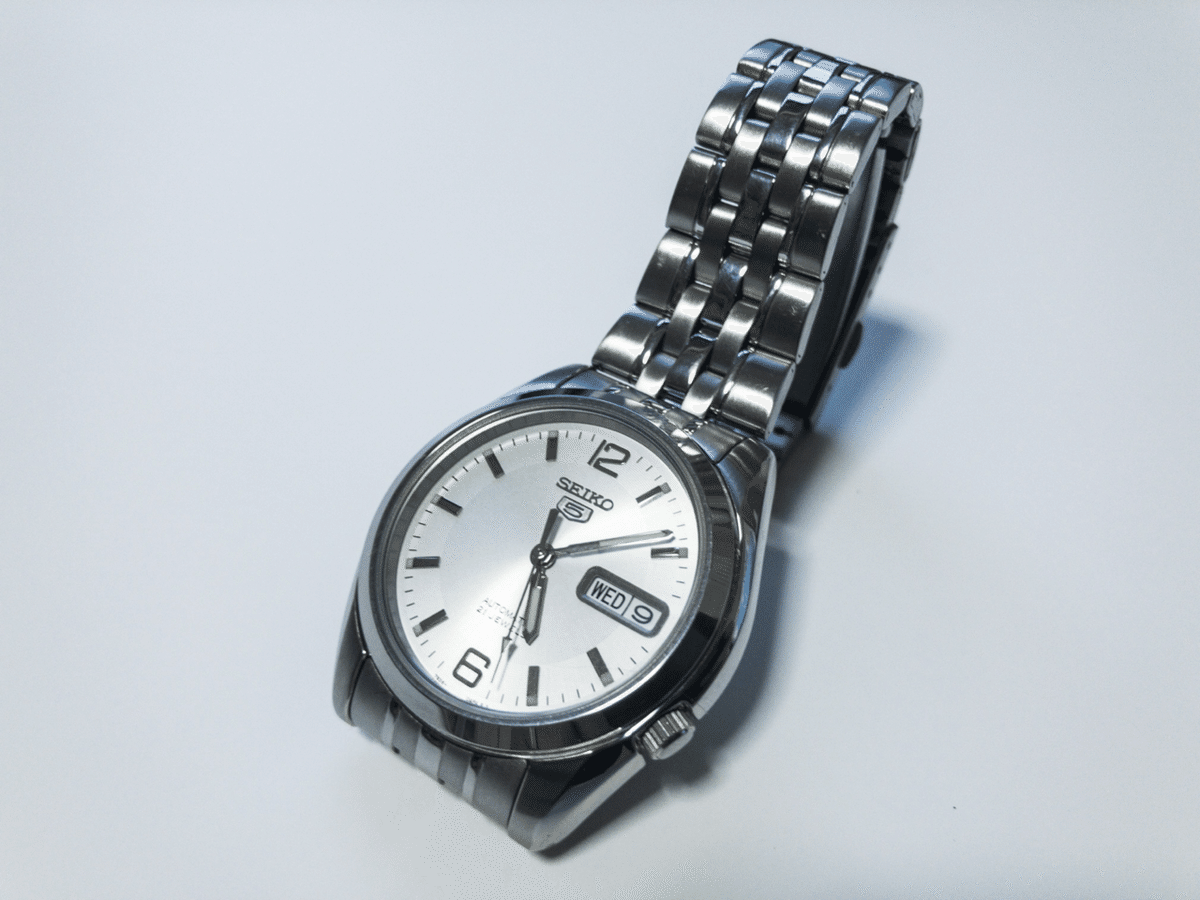 黒い稲妻　セイコー　5 SEIKO5「黒い稲妻」を38歳の誕生日プレゼントにもらった。｜ぎんた