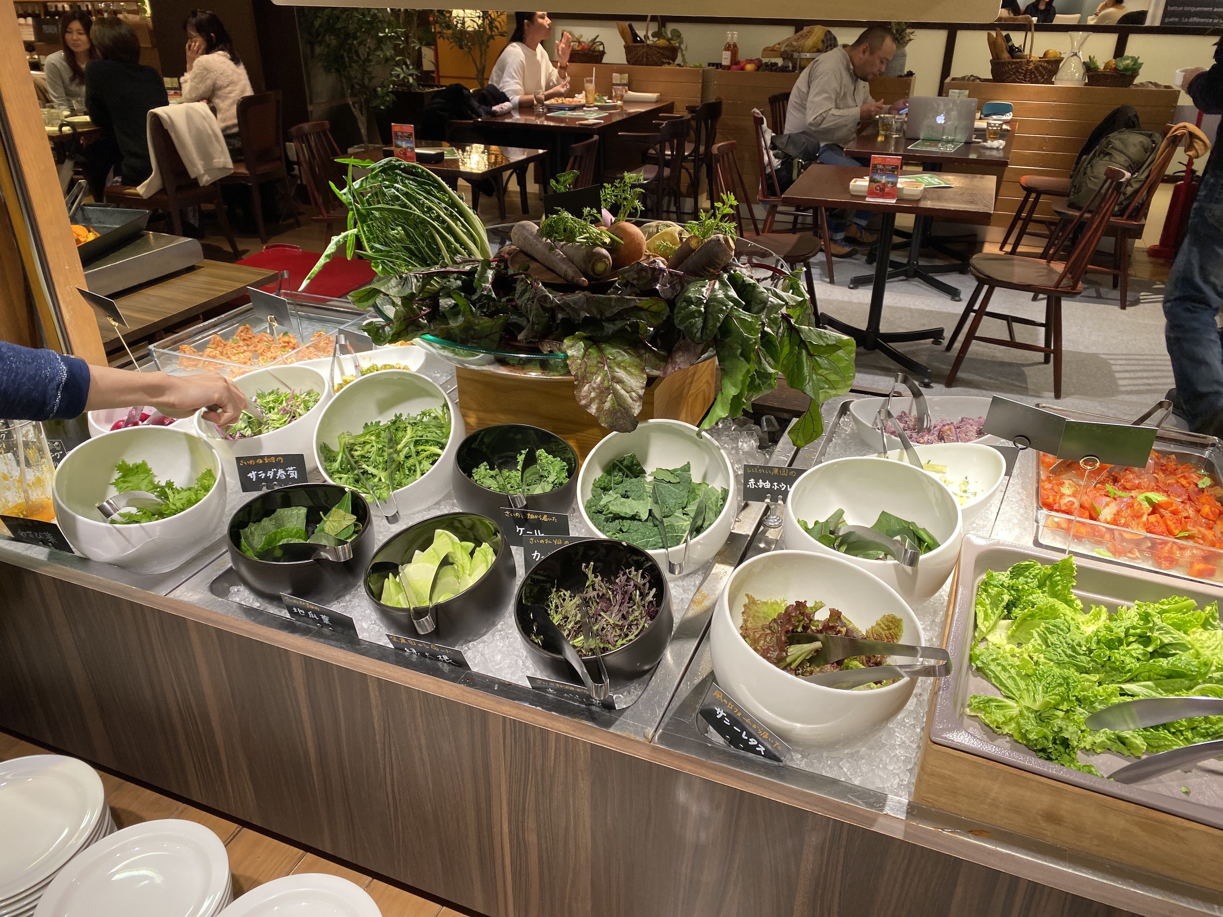 シナグロ西武渋谷 野菜食べ放題のランチブッフェ Foodie Note