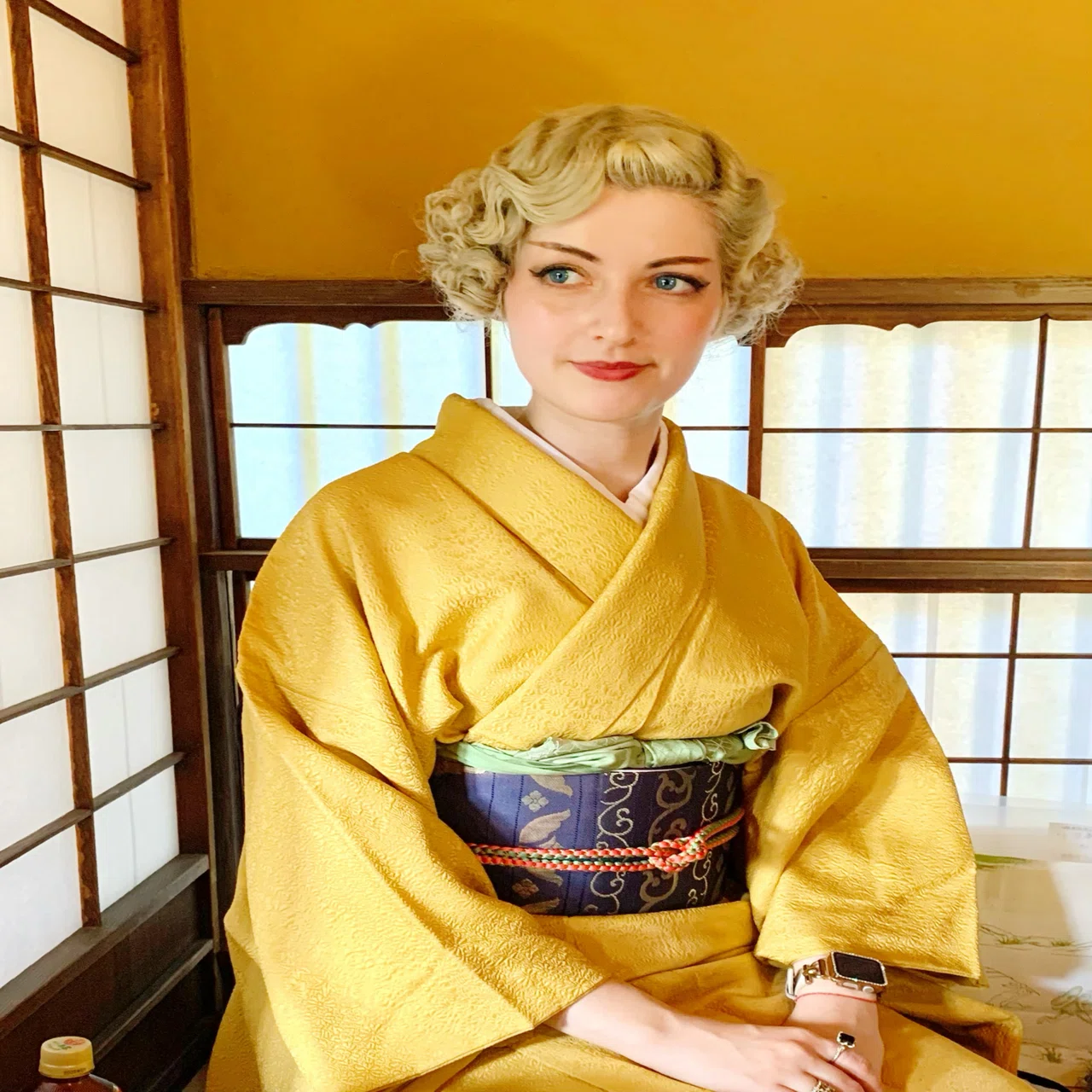ここに写っているもの全て、陶器なんです！ もちろんお釜も茶杓もお棗