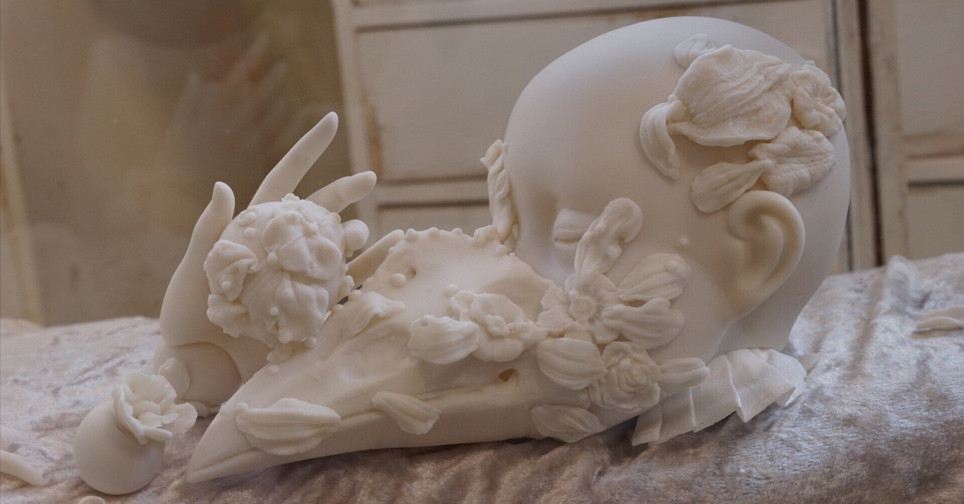 ありあ様8【1641】龍＆鳳凰 夫婦彫りスフィア アラバスター